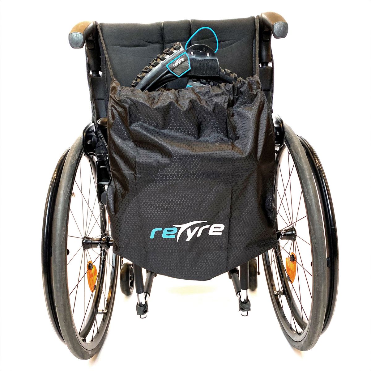 RETYRE - avtagbare dekk for bedre grep 